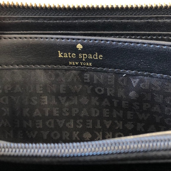 Kate Spade wallet - Picture 6 of 8